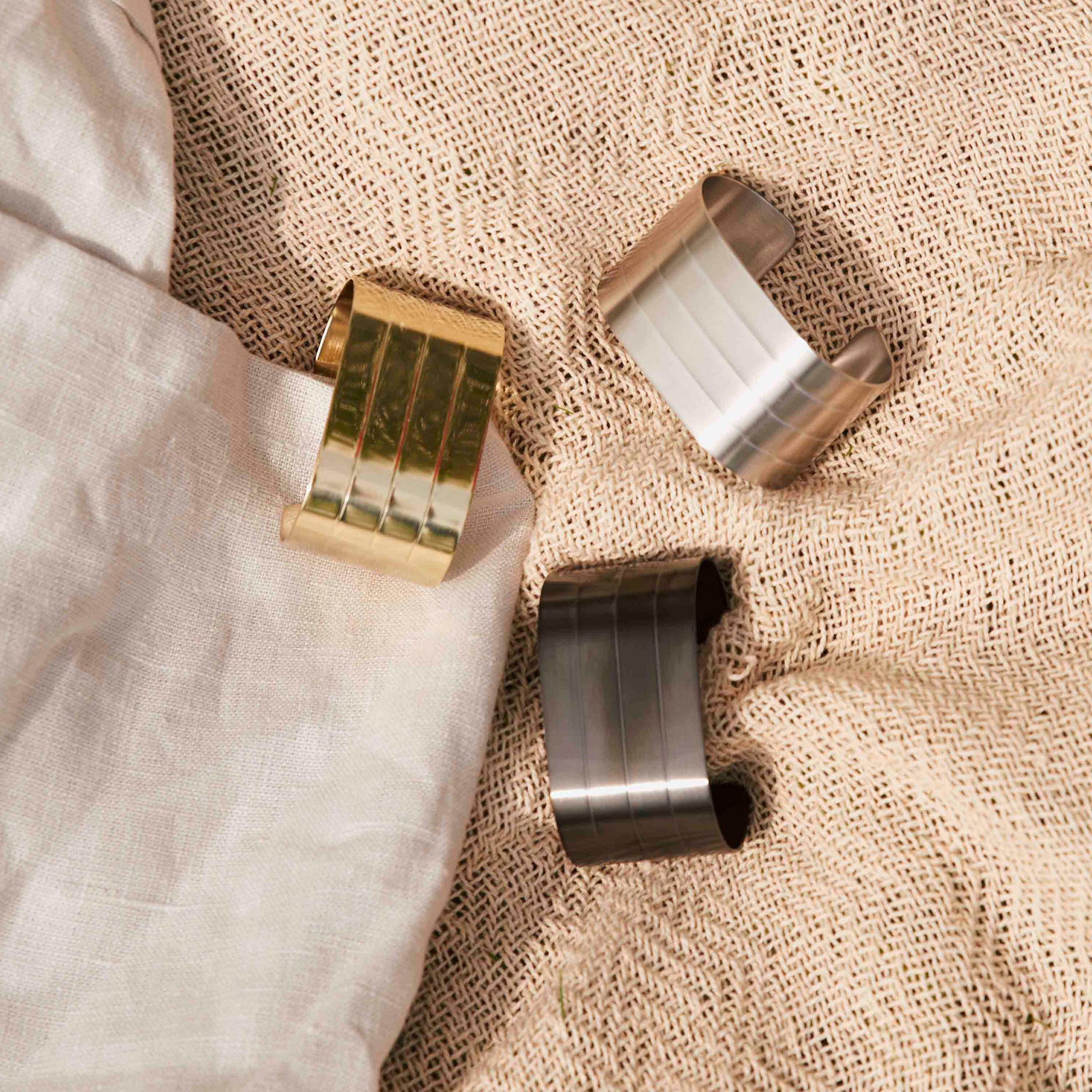 RAW Serviettenringe 4er-Set Mattstahl