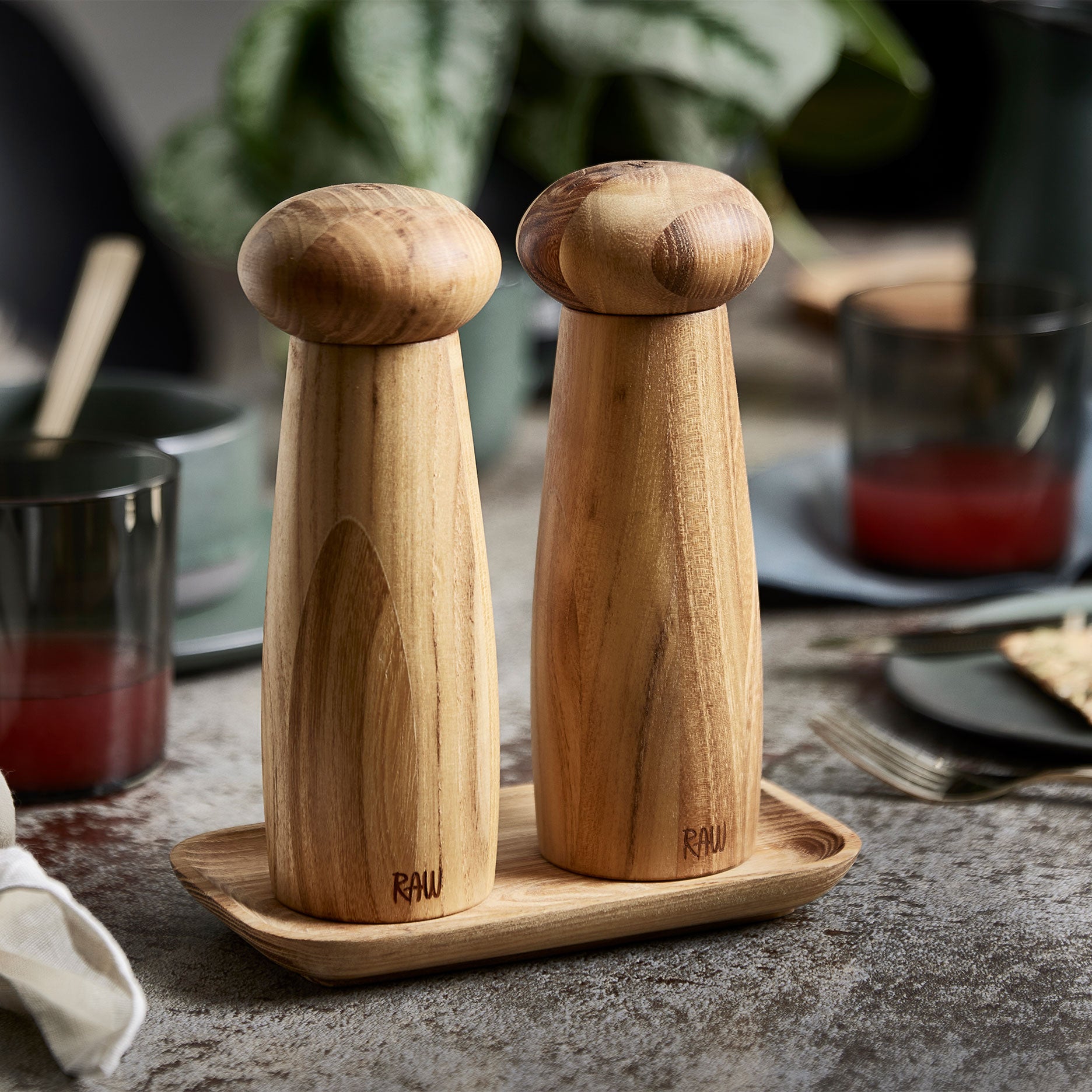 RAW Tablett 17×10 cm Teak