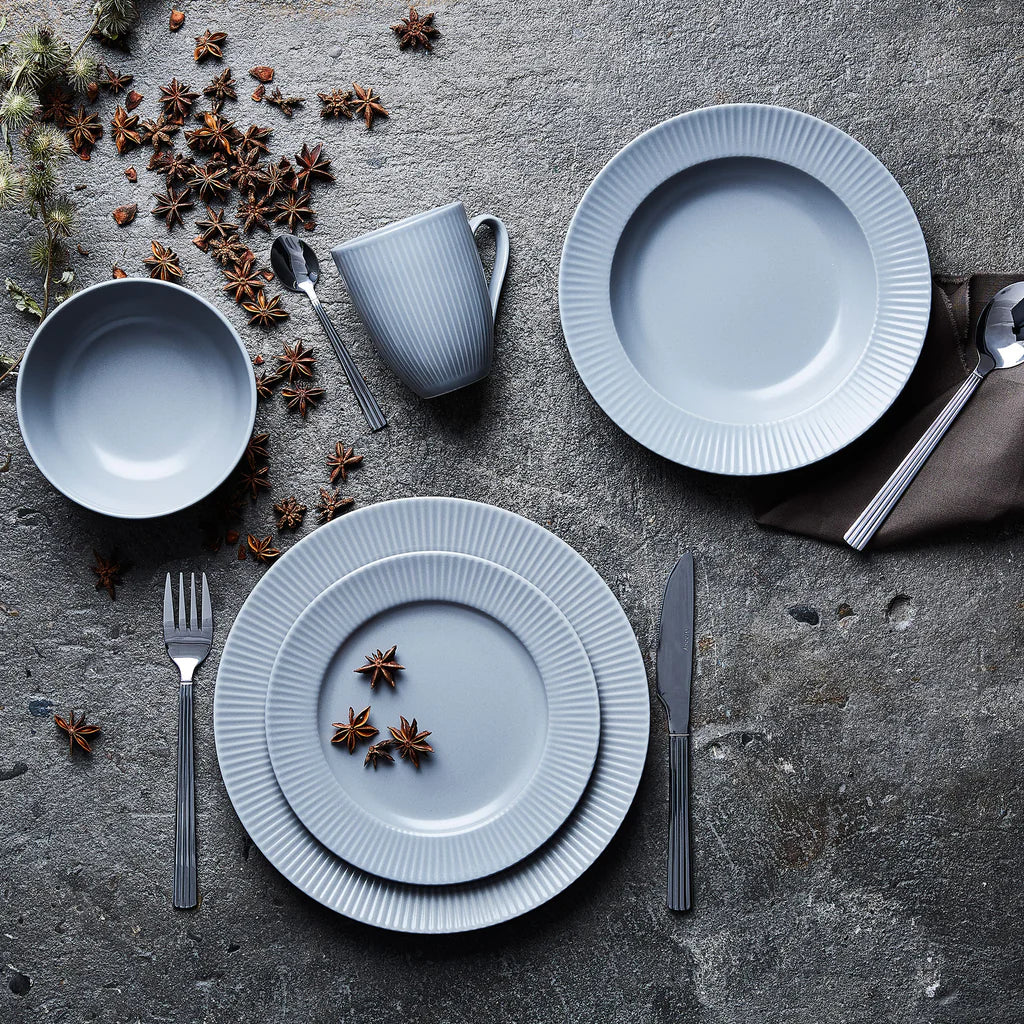 Groovy Teller D27 Grau