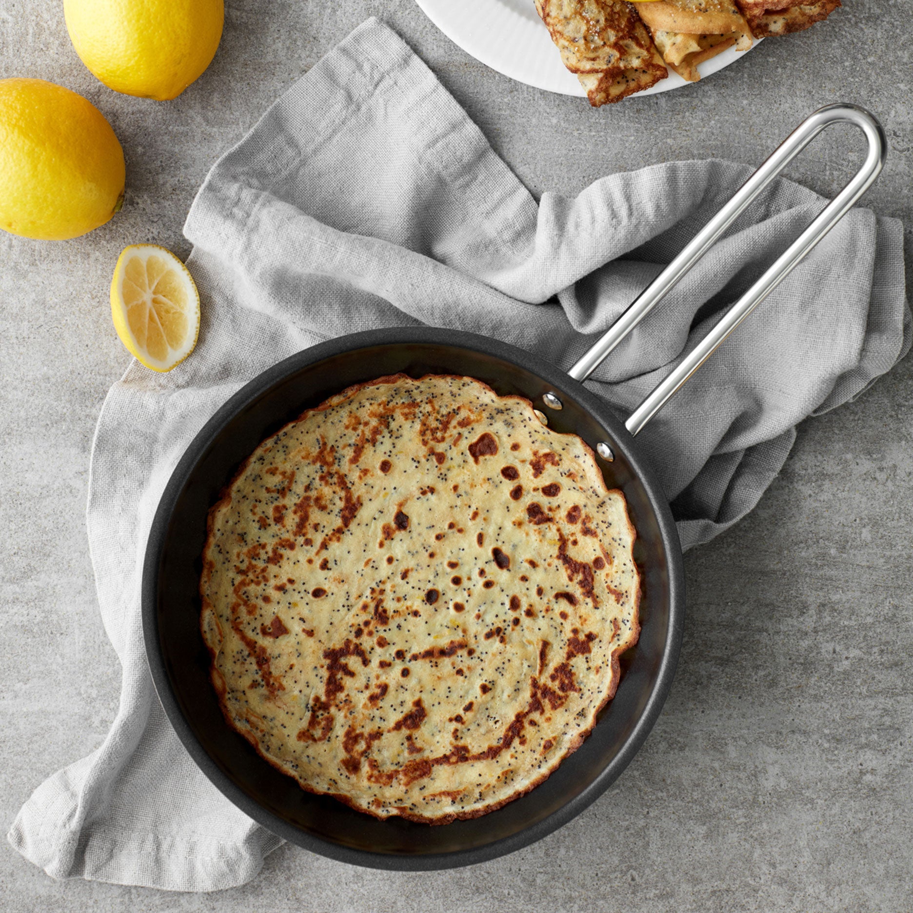 Bratpfanne Edelstahl Ø24 cm - Antihaftbeschichtung