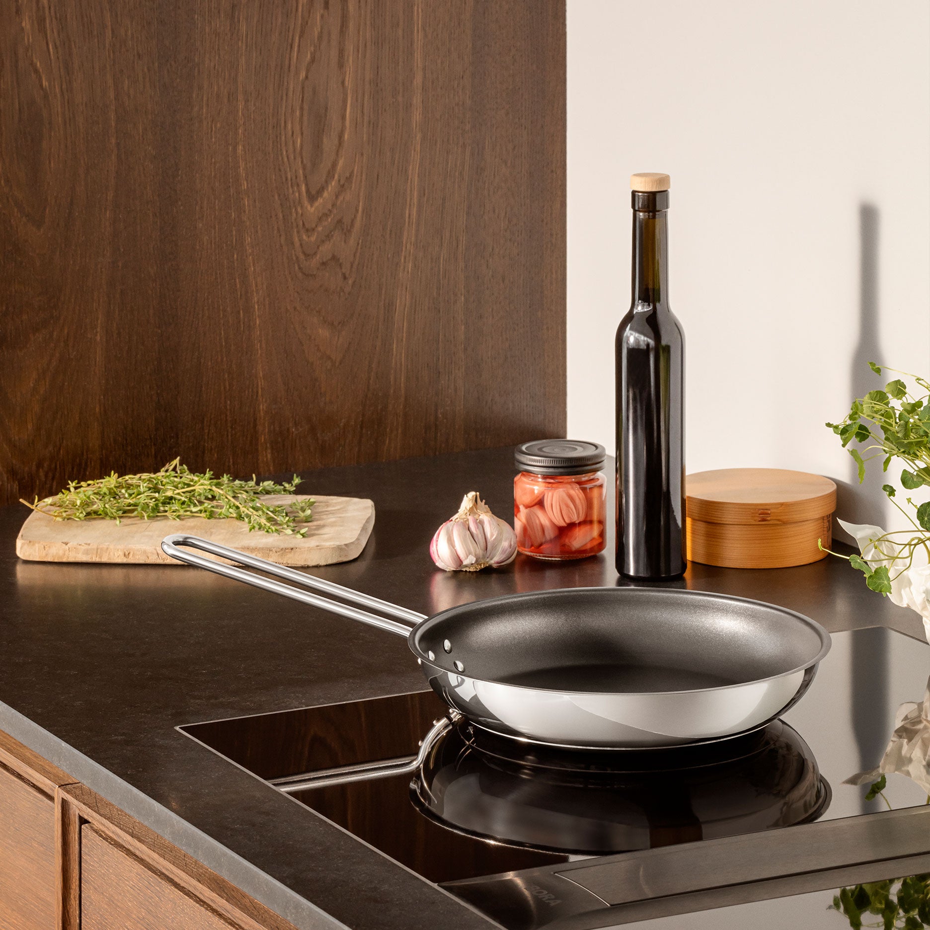 Bratpfanne Edelstahl Ø24 cm - Antihaftbeschichtung