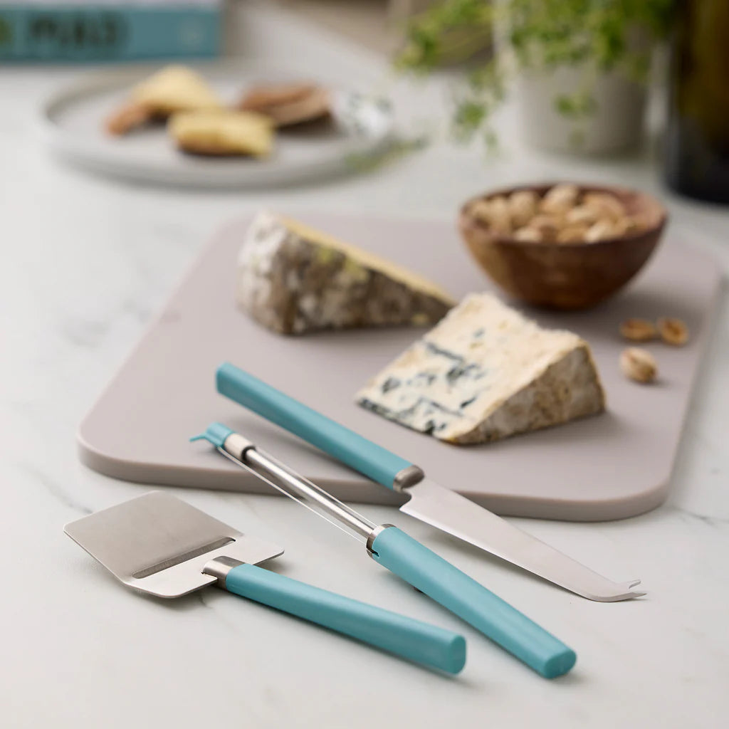 Emma Käseschneider Nordic green