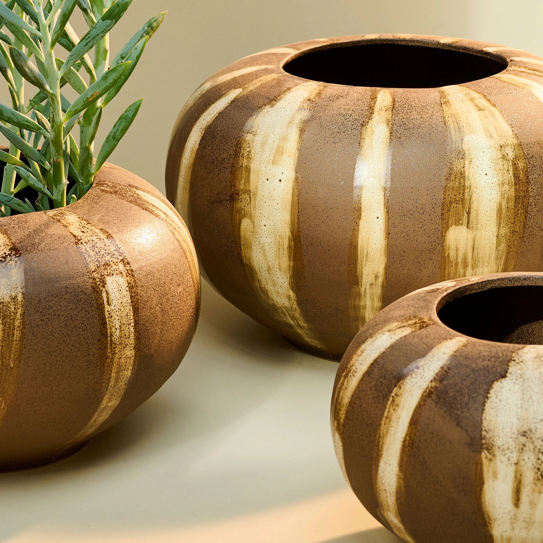 Arti II runder Pflanztopf