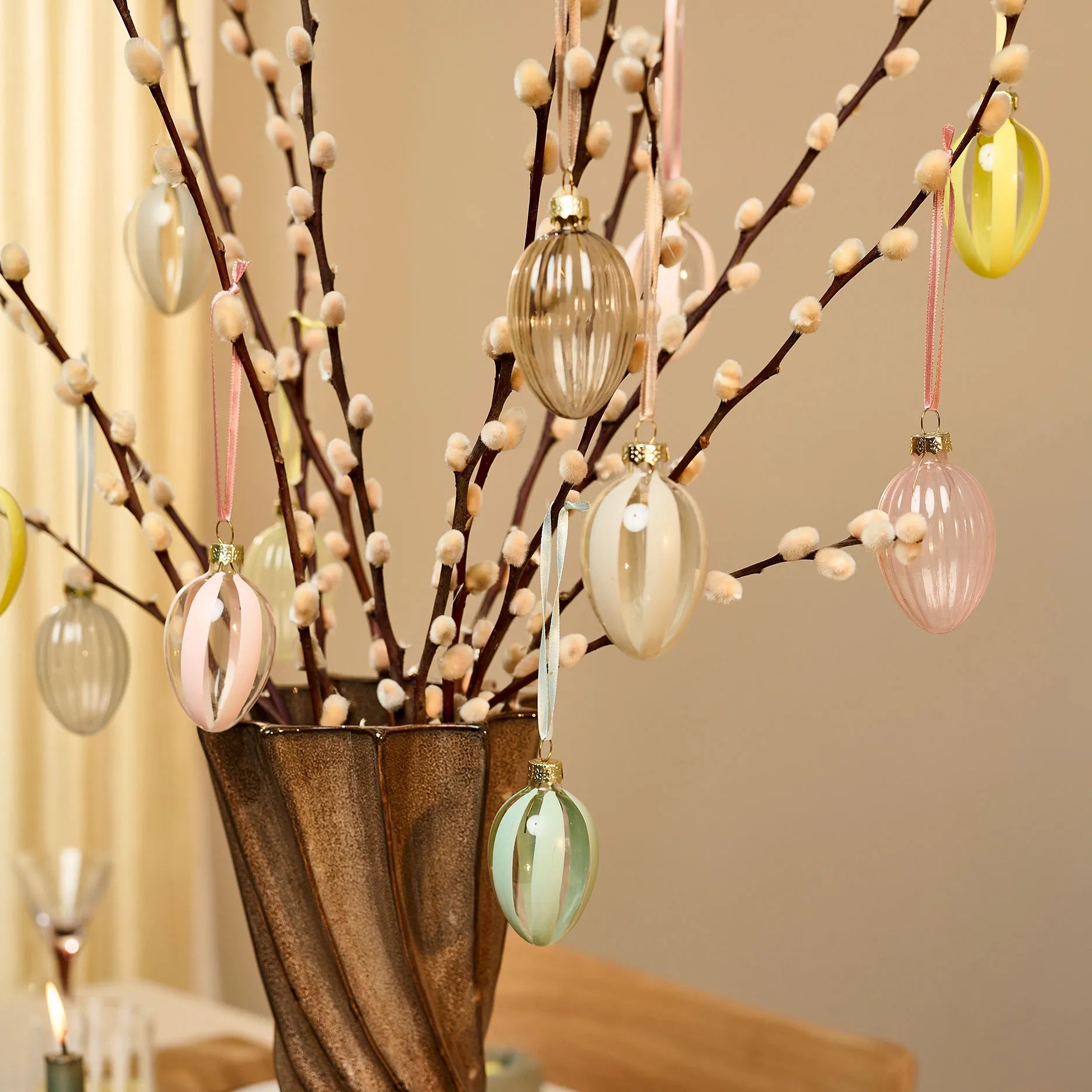 Stripe Osterei 2 Stk Hellbraun