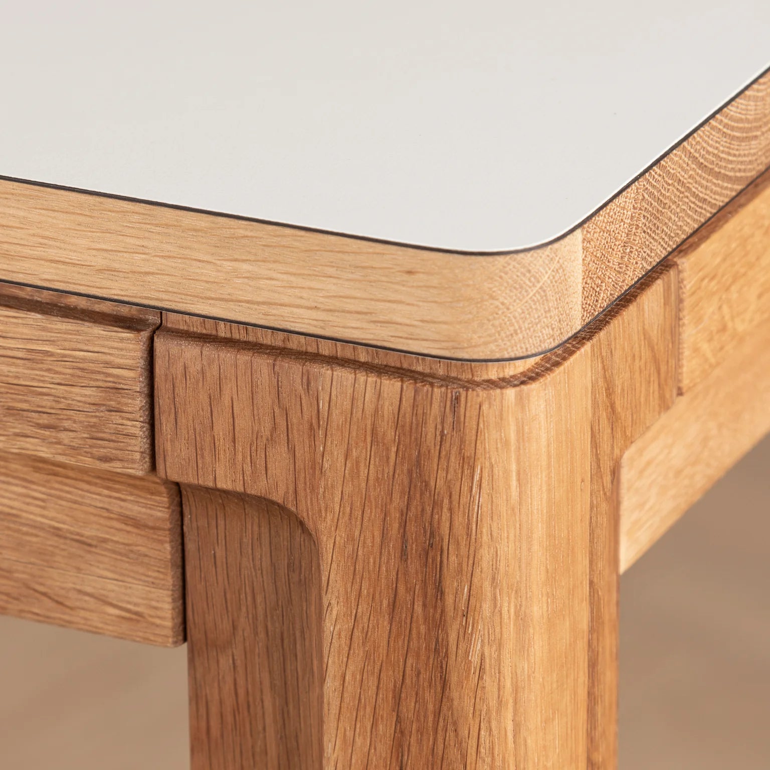 New Carver Esstisch 240 cm - Weiß