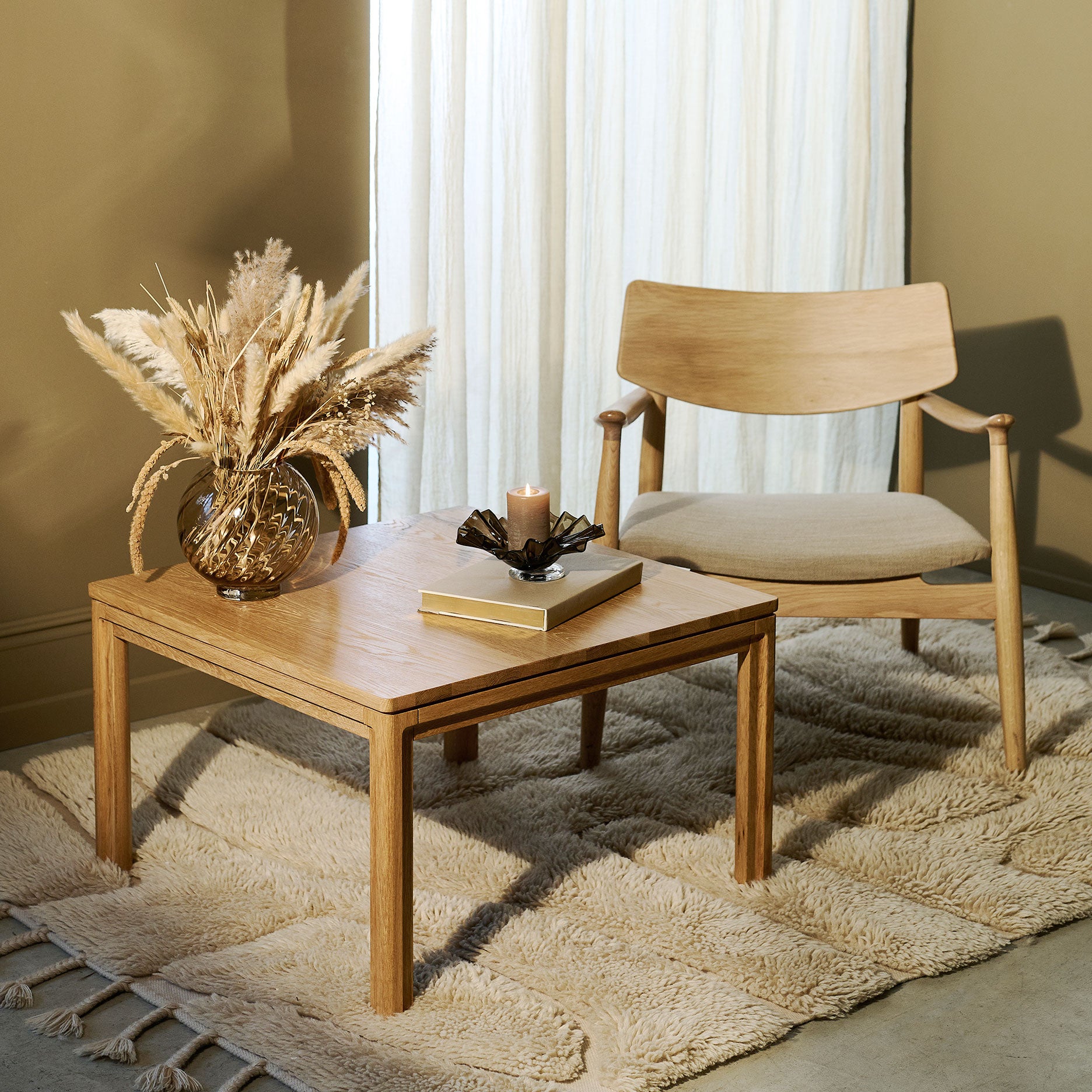 New Carver Sofatisch 70x70 cm – Furnier