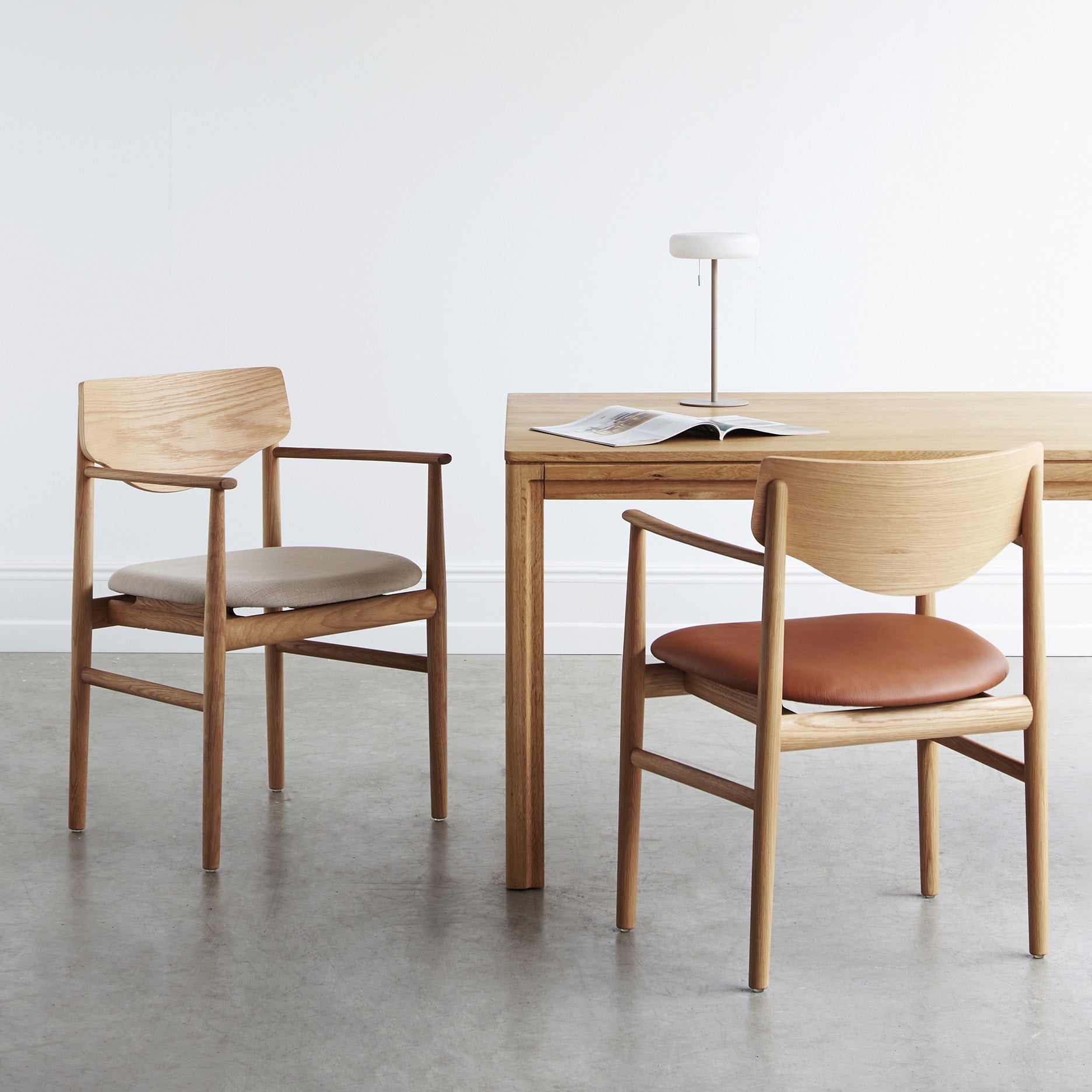 Celeste Esszimmerstuhl mit Armlehnen - Leder