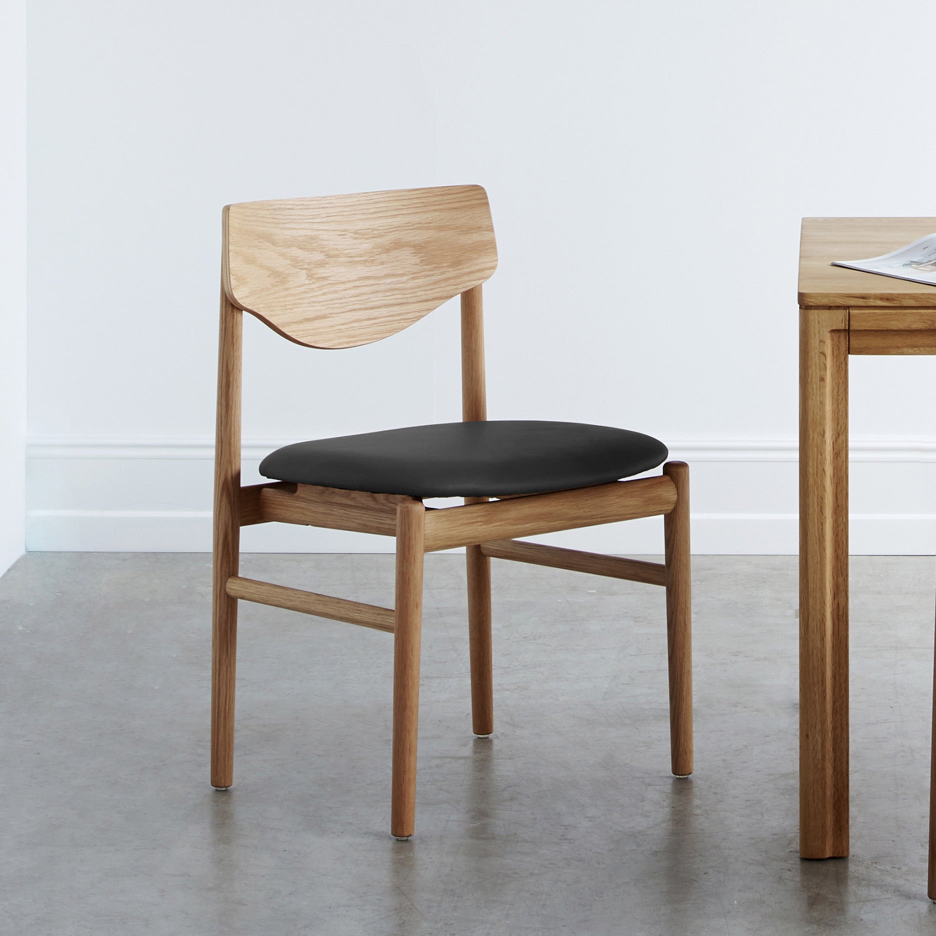 Celeste Esszimmerstuhl ohne Armlehnen - Leder