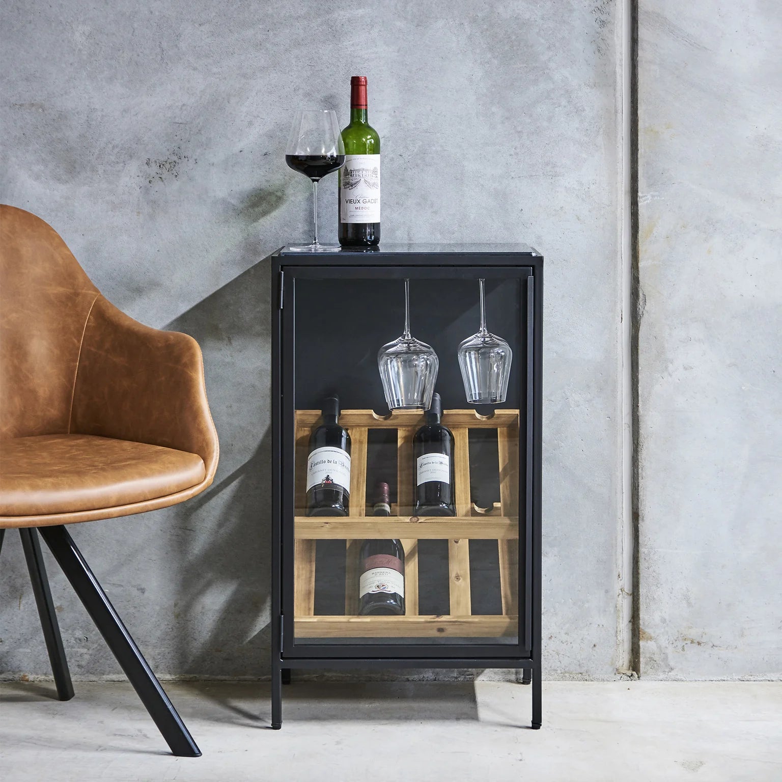 Mason II kleiner Weinschrank H80