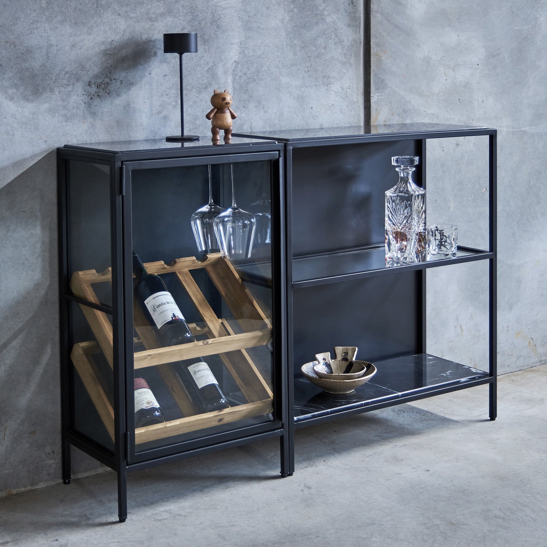 Mason II kleiner Weinschrank H80