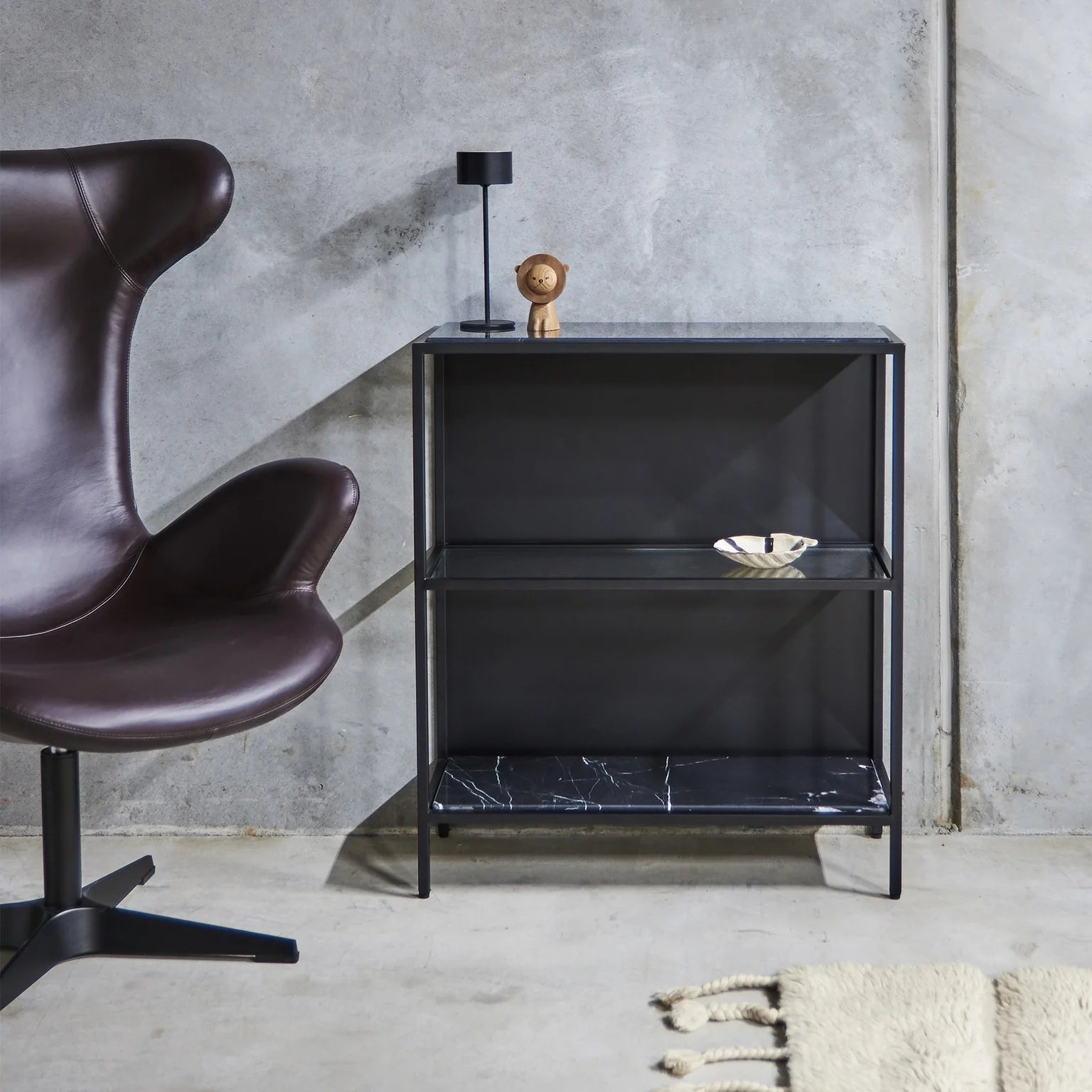 Mason II Regal – schwarzes Metall