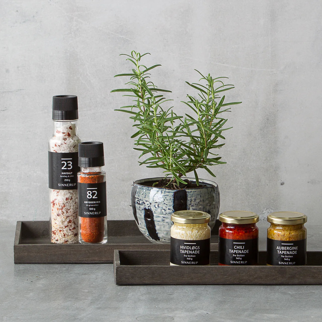 Dekotablett aus Holz