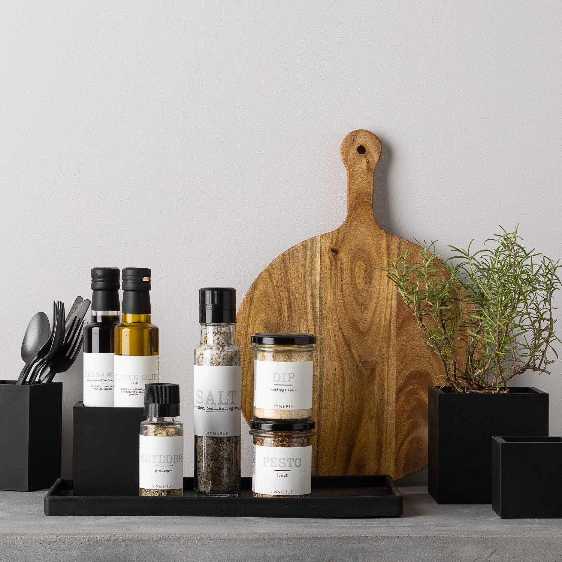 Auri Akazienholz-Tapasbrett D30 cm