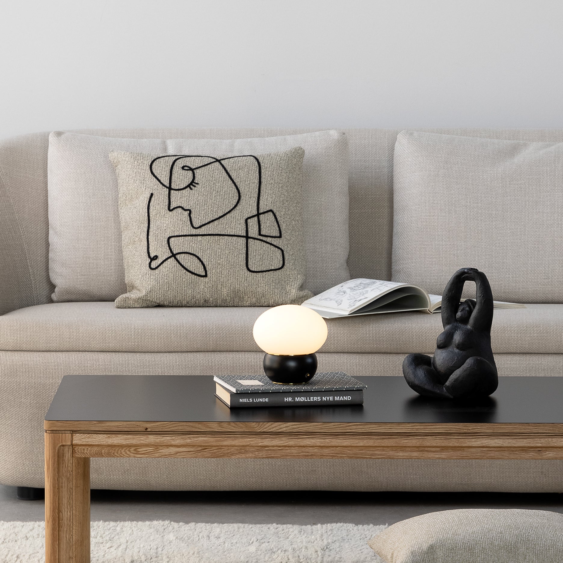 Cocoon LED-Tischlampe