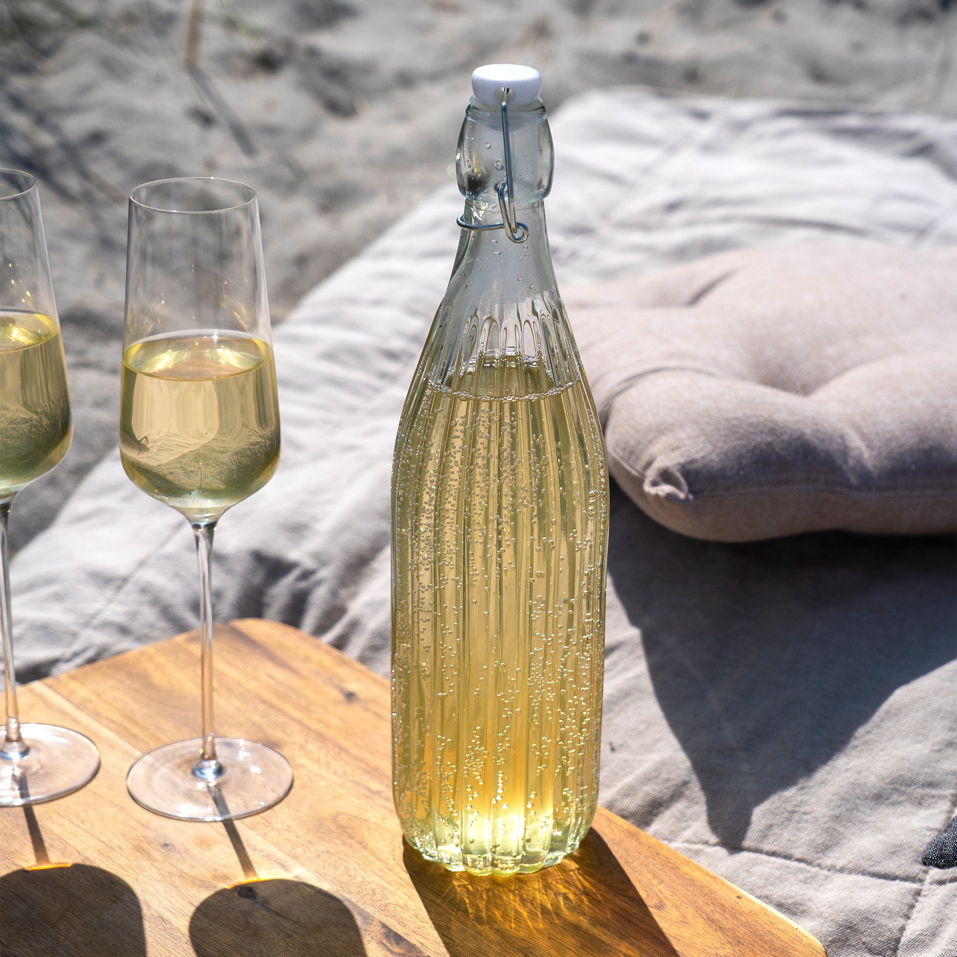 Jupiter Flasche mit patentiertem Verschluss