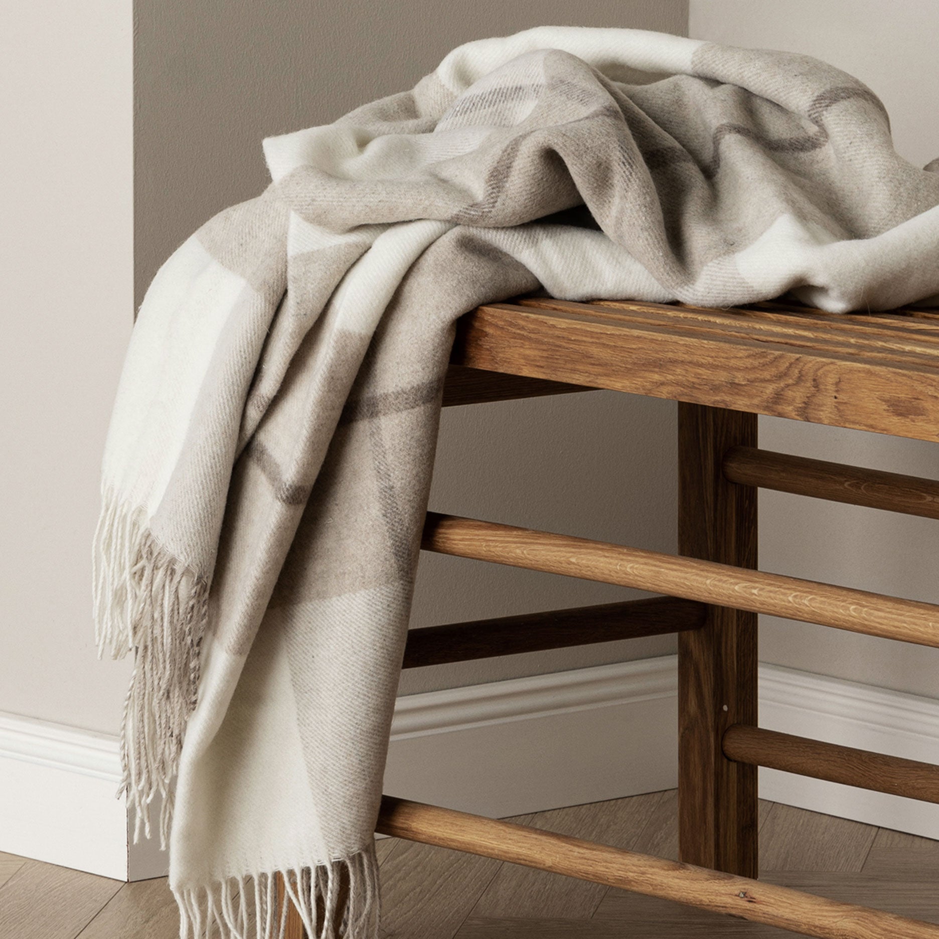 Gjessø Wolldecke 140x200 cm