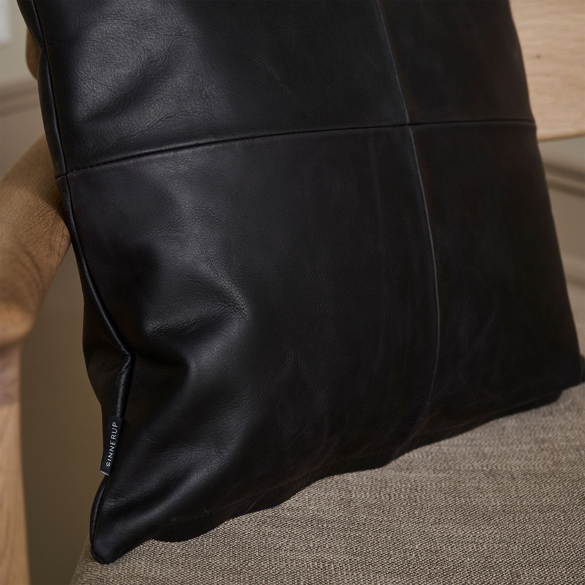 Leder Kissen 45x45 cm