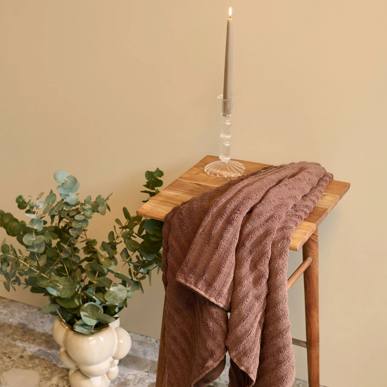 Aura Handtuch Beige 70 x 140 cm