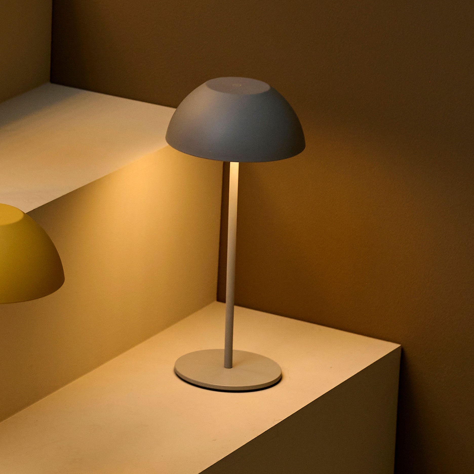 Carino LED Lampe