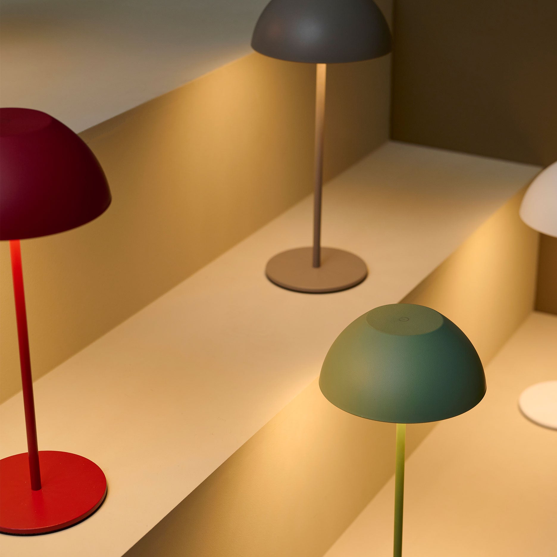 Carino LED Lampe