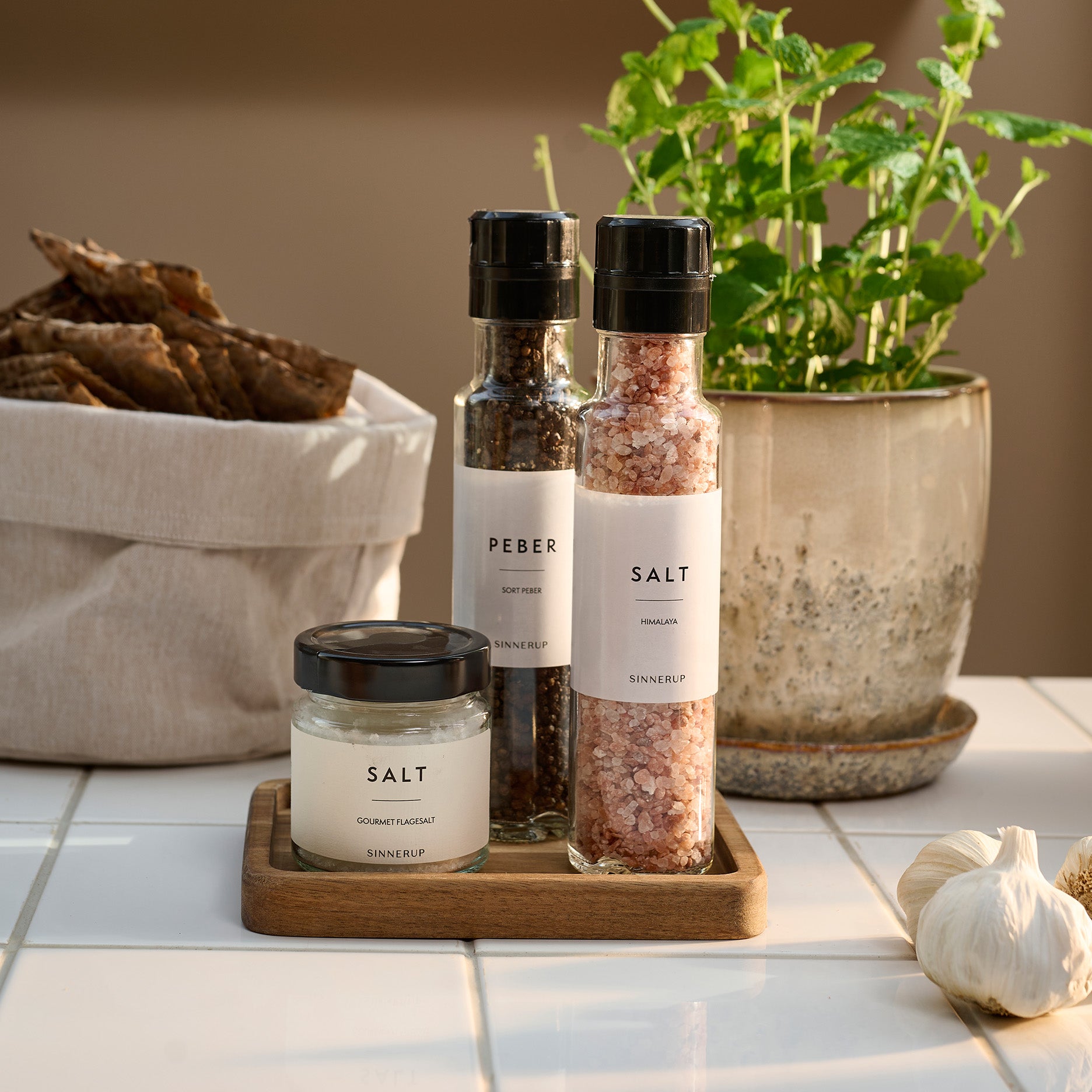 Auri Akazienholz Tablett ohne Griff