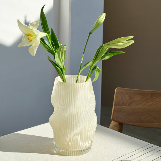 Wavy Vase