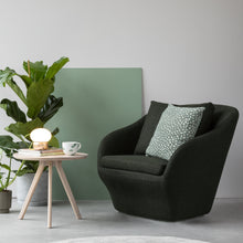  Embrace Sessel