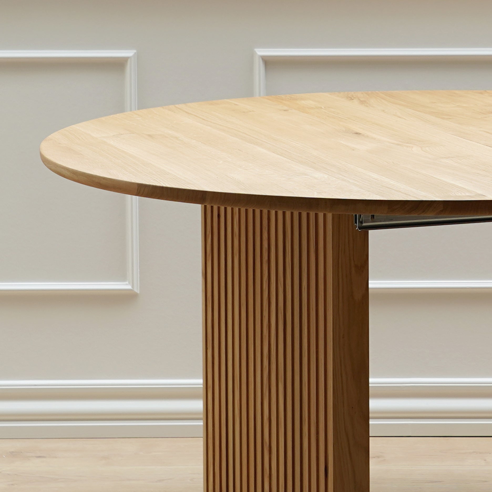 Vertigo D140 Ausziehbarer Esstisch