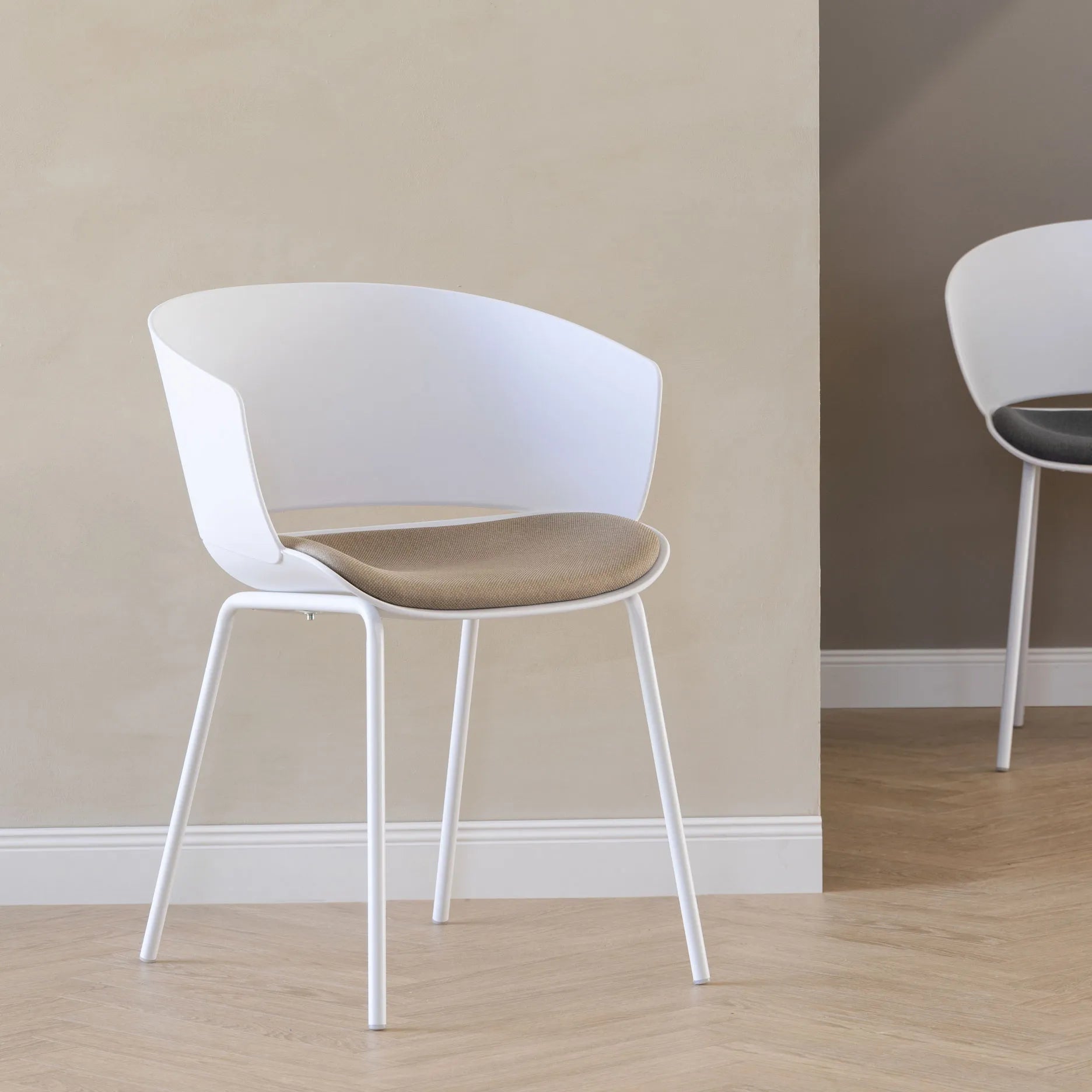 Florence Esszimmerstuhl