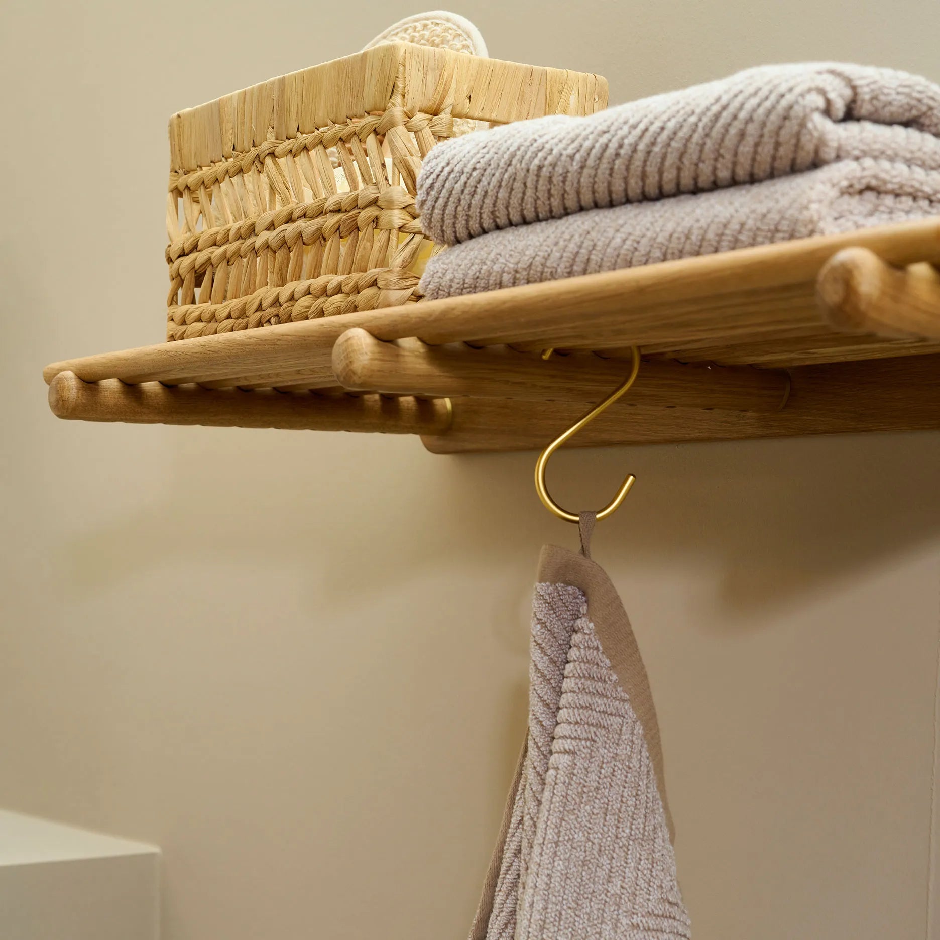 Wood II Schweberegal L72