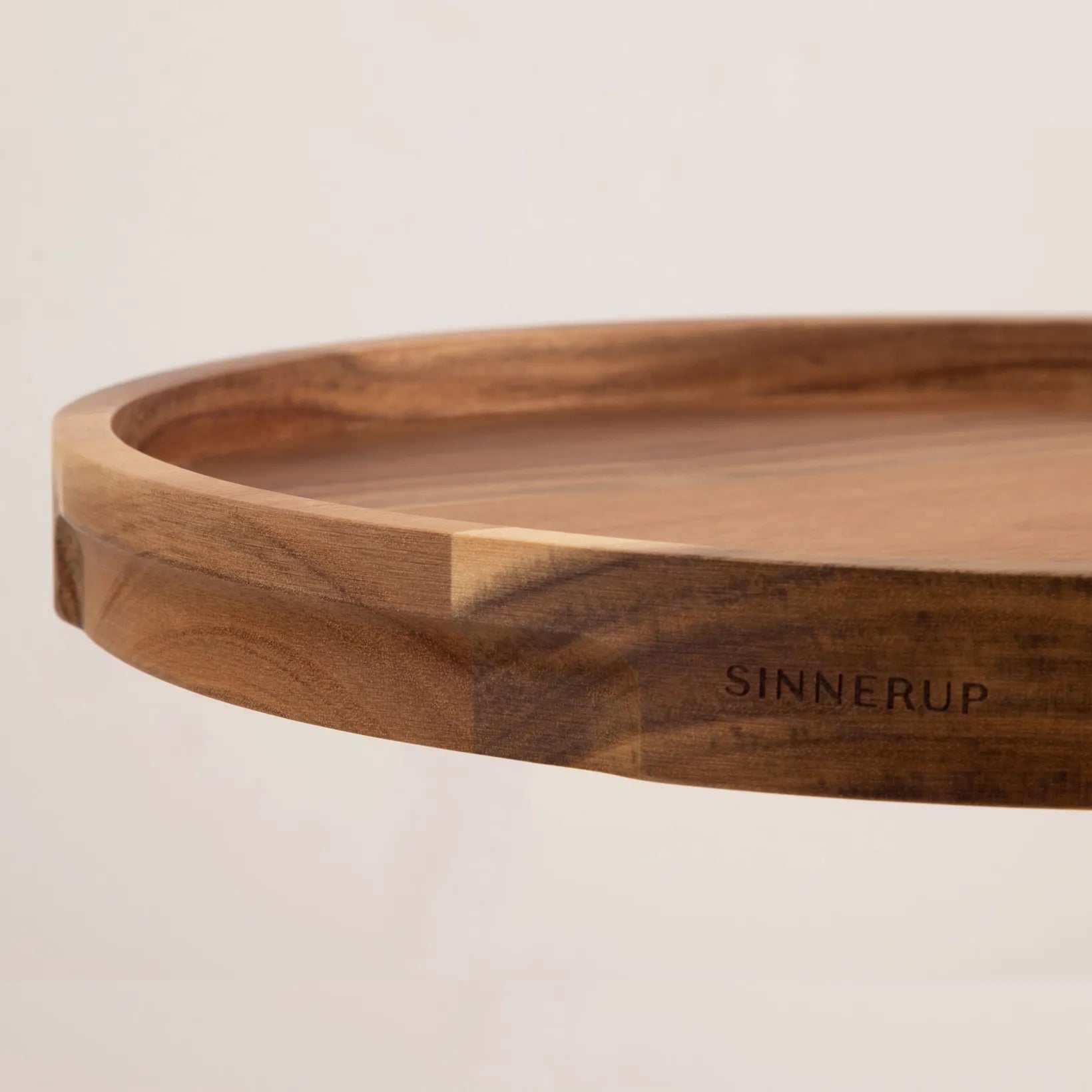 Auri Akazienholz Tablett