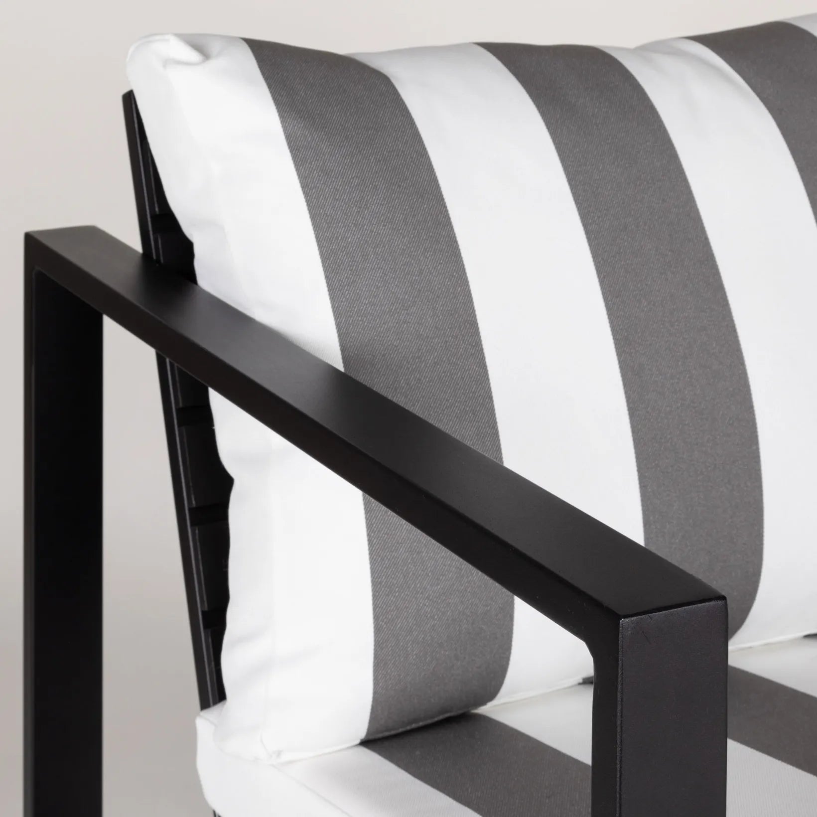 Kylo Loungestuhl + Kissen